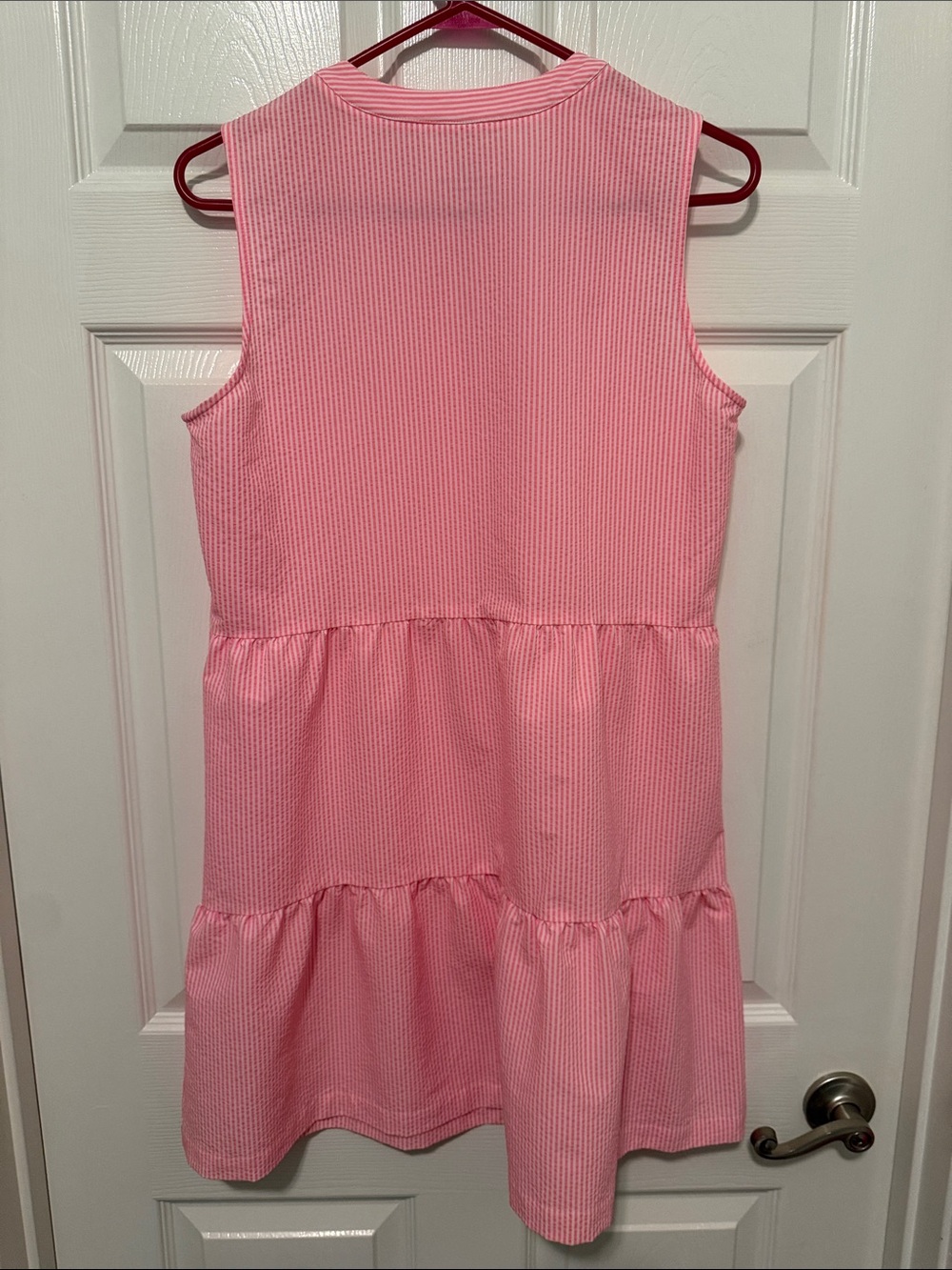 Vineyard vines seersucker performance dress - Picture 3 of 3